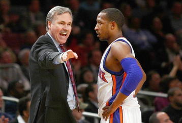 NEW YORK - FEBRUARY 17:  Head coach Mike D'Antoni coaches Chris Duhon #1 of the New York Knicks against the San Antonio Spurs at Madison Square Garden on February 17, 2009 in New York City. NOTE TO USER: User expressly acknowledges and agrees that, by downloading and/or using this Photograph, User is consenting to the terms and conditions of the Getty Images License Agreement.  (Photo by Chris McGrath/Getty Images)