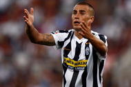ROME - AUGUST 30: Fabio Cannavaro of Juventus gestures during the Serie A match between Roma and Juventus at Stadio Olimpico on August 30, 2009 in Rome, Italy. (Photo by Paolo Bruno/Getty Images)
