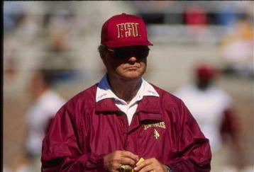 21 OCT 1995:  FLORIDA STATE HEAD COACH BOBBY BOWDEN DURING THE SEMINOLES 42-10 VICTORY OVER THE GEORGIA TECH YELLOWJACKETS AT DOAK CAMPBELL STADIUM IN TALLAHASSEE, FLORIDA.  MANDATORY CREDIT:  ANDY LYONS/ALLSPORT USA