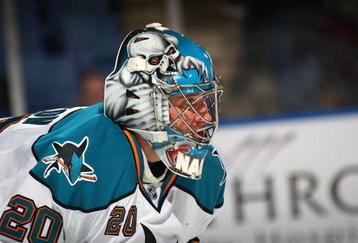 UNIONDALE, NY - OCTOBER 17:  Evgeni Nabokov #20 of the San Jose Sharks tends net against the New York Islanders at the Nassau Coliseum on October 17, 2009 in Uniondale, New York.  (Photo by Bruce Bennett/Getty Images)