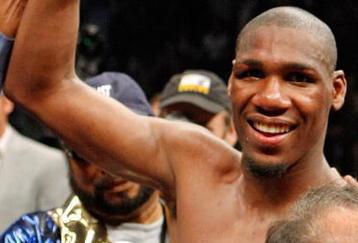 LAS VEGAS - APRIL 11:  Paul Williams celebrates his unanimous-decision victory over Winky Wright in their middleweight bout at the Mandalay Bay Events Center April 11, 2009 in Las Vegas, Nevada.  (Photo by Ethan Miller/Getty Images)