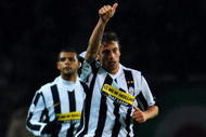 TURIN, ITALY - DECEMBER 05:  Claudio Marchisio of Juventus FC celebrates after scoring during the Serie A match between Juventus and Inter Milan at Olimpico Stadium on December 5, 2009 in Turin, Italy.  (Photo by Valerio Pennicino/Getty Images)