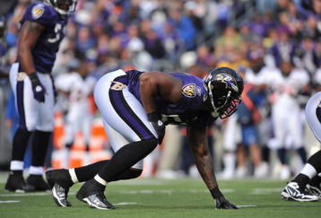BALTIMORE - NOVEMBER 1:  Terrell Suggs #55 of the Baltimore Ravens defends against the Denver Broncos at M&T Bank Stadium on November 1, 2009 in Baltimore, Maryland. The Ravens defeated the Broncos 30-7. (Photo by Larry French/Getty Images)