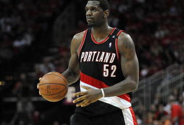 HOUSTON - APRIL 24:  Center Greg Oden #52 of the Portland Trail Blazers during play against the Houston Rockets in Game Three of the Western Conference Quarterfinals during the 2009 NBA Playoffs at Toyota Center on April 24, 2009 in Houston, Texas. NOTE TO USER: User expressly acknowledges and agrees that, by downloading and or using this photograph, User is consenting to the terms and conditions of the Getty Images License Agreement.  (Photo by Ronald Martinez/Getty Images)