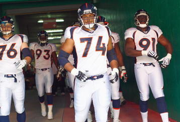 KANSAS CITY - SEPTEMBER 28: Ryan Harris #74 of the Denver Broncos walks down the tunnel before the game against the Kansas City Chiefs on September 28, 2008 at Arrowhead Stadium in Kansas City, Missouri. The Chiefs defeated the Broncos 33-19.  (Photo by: Jamie Squire/Getty Images)