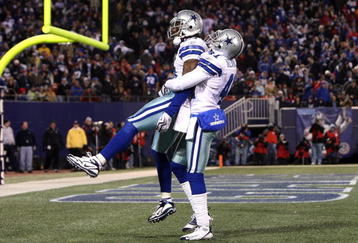 EAST RUTHERFORD, NJ - DECEMBER 06:  (L-R) Mike Jenkins #21 and Terence Newman #41 of the Dallas Cowboys celebrate after Jenkins intercepted a pass in the endzone in the third quarter against the New York Giants at Giants Stadium on December 6, 2009 in East Rutherford, New Jersey.  (Photo by Jim McIsaac/Getty Images)