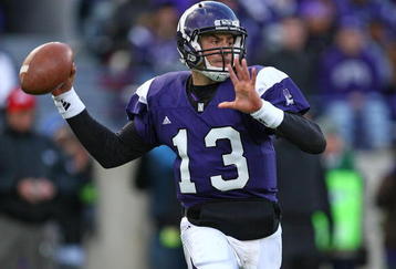 EVANSTON, IL - OCTOBER 31: Mike Kafka #13 of the Northwestern Wildcats throws a pass against the Penn State Nittany Lions at Ryan Field on October 31, 2009 in Evanston, Illinois. Penn State defeated Northwestern 34-13. (Photo by Jonathan Daniel/Getty Images)