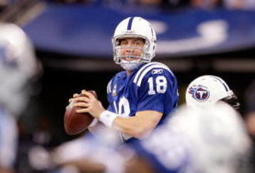INDIANAPOLIS - DECEMBER 06:  Peyton Manning #18 of the Indianapolis Colts throws a pass during the NFL game against the Tennessee Titans at Lucas Oil Stadium on December 6, 2009 in Indianapolis, Indiana.  (Photo by Andy Lyons/Getty Images)