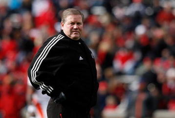 CINCINNATI - NOVEMBER 27:  Brian Kelly the Head Coach of the Cincinnati Bearcats is pictured during the game against the Illinois Fighting Illini at Nippert Stadium on November 27, 2009 in Cincinnati, Ohio.  (Photo by Andy Lyons/Getty Images)
