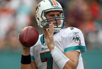 MIAMI - DECEMBER 06:  Quarterback Chad Henne #7 of the Miami Dolphins drops back to pass against the New England Patriots at Land Shark Stadium on December 6, 2009 in Miami, Florida.  (Photo by Doug Benc/Getty Images)