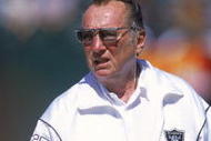 17 Sep 2000:  Owner Al Davis of the Oakland Raiders watches from the sidelines during the game against the Denver Broncos at the Network Associates Coliseum in Oakland, California.  The Broncos defeated the Raiders 33-24.Mandatory Credit: Stephen Dunn  /Allsport
