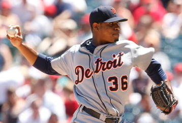 ANAHEIM, CA - AUGUST 26:  Edwin Jackson #36 of the Detroit Tigers pitches against the Los Angeles Angels of Anaheim at Angel Stadium on August 26, 2009 in Anaheim, California.  (Photo by Jeff Gross/Getty Images)