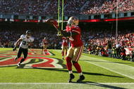 SAN FRANCISCO - NOVEMBER 29:  Frank Gore #21 of the San Francisco 49ers catches a ball in the end zone for a touchdown during their game against the Jacksonville Jaguars at Candlestick Park on November 29, 2009 in San Francisco, California.  (Photo by Ezra Shaw/Getty Images)