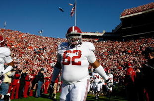 AUBURN, AL - NOVEMBER 27:  Terrence Cody #62 of the Alabama Crimson Tide against the Auburn Tigers at Jordan-Hare Stadium on November 27, 2009 in Auburn, Alabama.  (Photo by Kevin C. Cox/Getty Images)