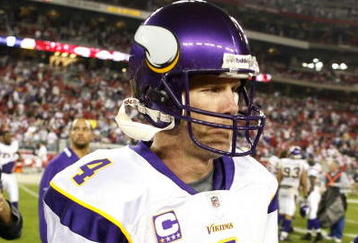 GLENDALE, AZ - DECEMBER 6: Quarterback Brett Favre #4 of the Minnesota Vikings reacts after his teams 17-30 loss to the Arizona Cardinals after the game at University of Phoenix Stadium on December 6, 2009 in Glendale, Arizona. (Photo by Christian Petersen/Getty Images)