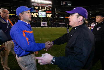 SAN DIEGO, CA - DECEMBER 23:  Head Coach Chris Petersen of the Boise State Broncos meets Heads Coach Gary Patterson of TCU Horned Frogs after the Horned Frogs 17-16 win over the Broncos during the San Diego County Credit Union Poinsettia Bowl at Qualcomm Stadium on December 23, 2008 in San Diego, California. (Photo by Donald Miralle/Getty Images)