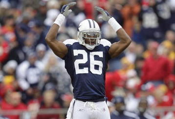 KANSAS CITY, MO - OCTOBER 11:  Ken Hamlin #26 of the Dallas Cowboys jumps up during the NFL game against the Kansas City Chiefs at Arrowhead Stadiumin on October 11, 2009 Kansas City, Missouri. The Cowboys defeated the Chiefs 26-20 in overtime. (Photo by Jamie Squire/Getty Images)