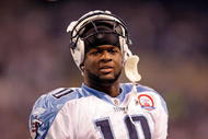 INDIANAPOLIS - DECEMBER 06: Vince Young #10 of the Tennessee Titans is pictured during the NFL game against the Indianapolis Colts at Lucas Oil Stadium on December 6, 2009 in Indianapolis, Indiana. (Photo by Andy Lyons/Getty Images)