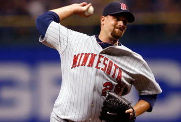 ST. PETERSBURG, FL - SEPTEMBER 19: Relief pitcher Boof Bonser #26 of the Minnesota Twins pitches against the Tampa Bay Rays during the game on September 19, 2008 at Tropicana Field in St. Petersburg, Florida. (Photo by J. Meric/Getty Images)