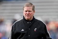 CINCINNATI - NOVEMBER 27:  Brian Kelly the Head Coach of the Cincinnati Bearcats is pictured during the game against the Illinois Fighting Illini at Nippert Stadium on November 27, 2009 in Cincinnati, Ohio.  (Photo by Andy Lyons/Getty Images)