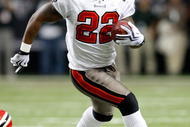ATLANTA - NOVEMBER 29:  Clifton Smith #22 of the Tampa Bay Buccaneers against the Atlanta Falcons at Georgia Dome on November 29, 2009 in Atlanta, Georgia.  (Photo by Kevin C. Cox/Getty Images)