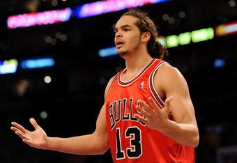 LOS ANGELES, CA - NOVEMBER 19:  Joakim Noah #13 of the Chicago Bulls argues a call in the first quarter during the game against the Los Angeles Lakers on November 19, 2009 at Staples Center in Los Angeles, California. The Lakers won 108-93. (Photo by Harry How/Getty Images)