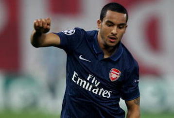 ATHENS, GREECE - DECEMBER 09:  Theo Walcott of Arsenal in action during the UEFA Champions League Group H match between Olympiakos and Arsenal at the Georgios Karaiskakis Stadium on December 9, 2009 in Athens, Greece.  (Photo by Richard Heathcote/Getty Images)
