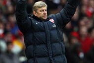 LONDON, ENGLAND - DECEMBER 27:  Arsenal Manager Arsene Wenger looks on during the Barclays Premier League match between Arsenal and Aston Villa at the Emirates Stadium on December 27, 2009 in London, England.  (Photo by David Cannon/Getty Images)
