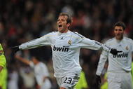MADRID, SPAIN - DECEMBER 19: Rafael Van Der Vaart of Real Madrid celebrates after scoring Real first goal during the La Liga match between Real Madrid and Real Zaragoza at the Santiago Bernabeu stadium on December 19, 2009 in Madrid, Spain.  (Photo by Denis Doyle/Getty Images)