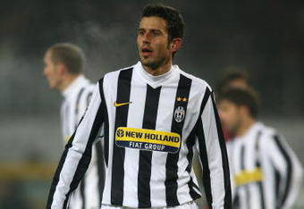 TURIN, ITALY - JANUARY 10:  Fabio Grosso of Juventus during the Juventus v AC Milan Serie A match at the Stadio Olimpico di Torino on January 10, 2010 in Turin, Italy.  (Photo by Michael Steele/Getty Images)
