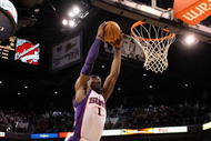 PHOENIX - JANUARY 23: Amar'e Stoudemire #1 of the Phoenix Suns slam dunks the ball against the Golden State Warriors during the NBA game at US Airways Center on January 23, 2010 in Phoenix, Arizona. The Suns defeated the Warriors 112-103. NOTE TO USER: User expressly acknowledges and agrees that, by downloading and or using this photograph, User is consenting to the terms and conditions of the Getty Images License Agreement. (Photo by Christian Petersen/Getty Images)