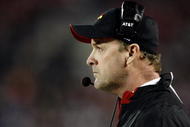LOUISVILLE, KY - OCTOBER 02: Steve Kragthorpe the Head Coach of the Louisville Cardinals is pictured during the Big East Conference game against the Pittsburgh Panthers at Papa John's Cardinal Stadium on October 2, 2009 in Louisville, Kentucky. (Photo by Andy Lyons/Getty Images)