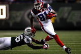 EAST RUTHERFORD, NJ - OCTOBER 18:  Terrell Owens #81 of the Buffalo Bills runs past Lito Sheppard #26 of the New York Jets during the game on October 18, 2009 at Giants Stadium in East Rutherford, New Jersey.  (Photo by Jared Wickerham/Getty Images)