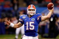 NEW ORLEANS - JANUARY 01:  Quarterback Tim Tebow #15 of the Florida Gators throws a pass against the Cincinnati Bearcats during the Allstate Sugar Bowl at the Louisana Superdome on January 1, 2010 in New Orleans, Louisiana.  (Photo by Kevin C. Cox/Getty Images)