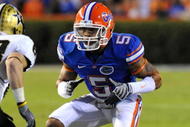 GAINESVILLE, FL - NOVEMBER 7: Cornerback Joe Haden #5 of the Florida Gators sets on defense against the Vanderbilt Commodores on November 7, 2009 at Ben Hill Griffin Stadium in Gainesville, Florida. (Photo by Al Messerschmidt/Getty Images)