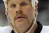 DALLAS - JANUARY 27:  Center Olli Jokinen #21 of the Calgary Flames at American Airlines Center on January 27, 2010 in Dallas, Texas.  (Photo by Ronald Martinez/Getty Images)