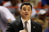 BOISE, ID - MARCH 20:  Head Coach Sean Miller of the Xavier Musketeers adjusts his team against the Portland State Vikings during the first round of the NCAA Division I Men's Basketball Tournament at the Taco Bell Arena on March 20, 2009 in Boise, Idaho.  (Photo by Jed Jacobsohn/Getty Images)