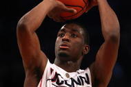 NEW YORK - DECEMBER 09: Kemba Walker #15 of the Connecticut Huskies shoots a free throw against the Kentucky Wildcats during the SEC Big East Invitational at Madison Square Garden on December 9, 2009 in New York, New York. (Photo by Chris Trotman/Getty Images)