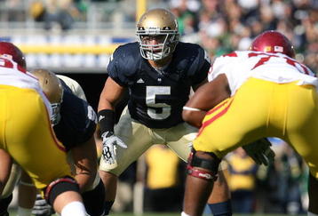 SOUTH BEND, IN - OCTOBER 17: Manti Te'o #5 of the Notre Dame Fighting Irish awaits the start of play against the USC Trojans at Notre Dame Stadium on October 17, 2009 in South Bend, Indiana. USC defeated Notre Dame 34-27. (Photo by Jonathan Daniel/Getty Images)