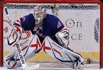 NEW YORK - FEBRUARY 04:  Henrik Lundqvist #30 of the New York Rangers defends his net against the Washington Capitals on February 4, 2010 at Madison Square Garden in New York City.  (Photo by Jim McIsaac/Getty Images)