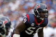 NASHVILLE, TN - SEPTEMBER 20:  DeMeco Ryans #59 of the Houston Texans is pictured against the Tennessee Titans during the NFL game at LP Field on September 20, 2009 in Nashville, Tennessee. The Texans won 34-31.  (Photo by Andy Lyons/Getty Images)
