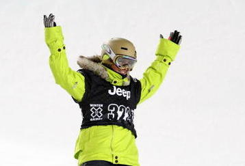 ASPEN, CO - JANUARY 30:  Gretchen Bleiler of Aspen, Colorado acknowledges the crowd as she slips to the end of the halfpipe enroute to winning the gold medal in the Women's Snowboard Superpipe at Winter X Games 14 at Buttermilk Mountain on January 30, 2010 in Aspen, Colorado.  (Photo by Doug Pensinger/Getty Images)