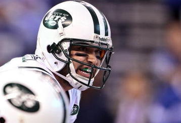 INDIANAPOLIS - JANUARY 24:  Mark Sanchez #6 of the New York Jets  under center against the Indianapolis Colts during the AFC Championship Game at Lucas Oil Stadium on January 24, 2010 in Indianapolis, Indiana.  (Photo by Andy Lyons/Getty Images)