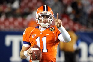TAMPA, FL - DECEMBER 5: Quarterback Kyle Parker #11 of the Clemson Tigers warms up for play against the Georgia Tech Yellow Jackets in the 2009 ACC Football Championship Game December 5, 2009 at Raymond James Stadium in Tampa, Florida.  (Photo by Al Messerschmidt/Getty Images)