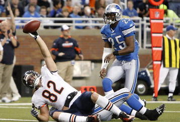 The Chicago Bears and Greg Olsen: The Pros and Cons Of a Potential Trade-画像