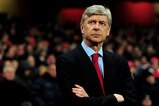 LONDON, ENGLAND - MARCH 09:  Arsene Wenger the Arsenal manager looks on prior to kickoff during the UEFA Champions League round of 16 match between Arsenal and FC Porto at the Emirates Stadium on March 9, 2010 in London, England.  (Photo by Mike Hewitt/Getty Images)