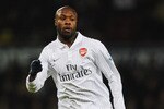 LONDON, ENGLAND - JANUARY 03:  William Gallas of Arsenal runs with the ball during the FA Cup sponsored by E.ON 3rd Round match between West Ham United and Arsenal at the Boleyn Ground on January 3, 2010 in London, England.  (Photo by Shaun Botterill/Getty Images)