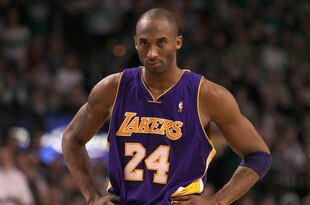 BOSTON - JANUARY 31:  Kobe Bryant  #24 the Los Angeles Lakers stands on the court during the closing minutes of a game  against the Boston Celtics at the TD Garden on January 31, 2010 in Boston, Massachusetts.  The Lakers won 90-89. NOTE TO USER: User expressly acknowledges and agrees that, by downloading and or using this photograph, User is consenting to the terms and conditions of the Getty Images License Agreement. (Photo by Jim Rogash /Getty Images)
