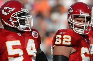 CHICAGO - SEPTEMBER 16: (L-R) Offensive lineman Brian Waters #54, Casey Wiegmann #62 and John Welbourn #76 of the Kansas City Chiefs look on against the Chicago Bears at Soldier Field on September 16, 2007 in Chicago, Illinois.  (Photo by Jonathan Daniel/Getty Images)