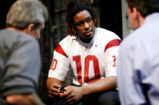 20100317112749seantrelhenderson300_crop_310x205